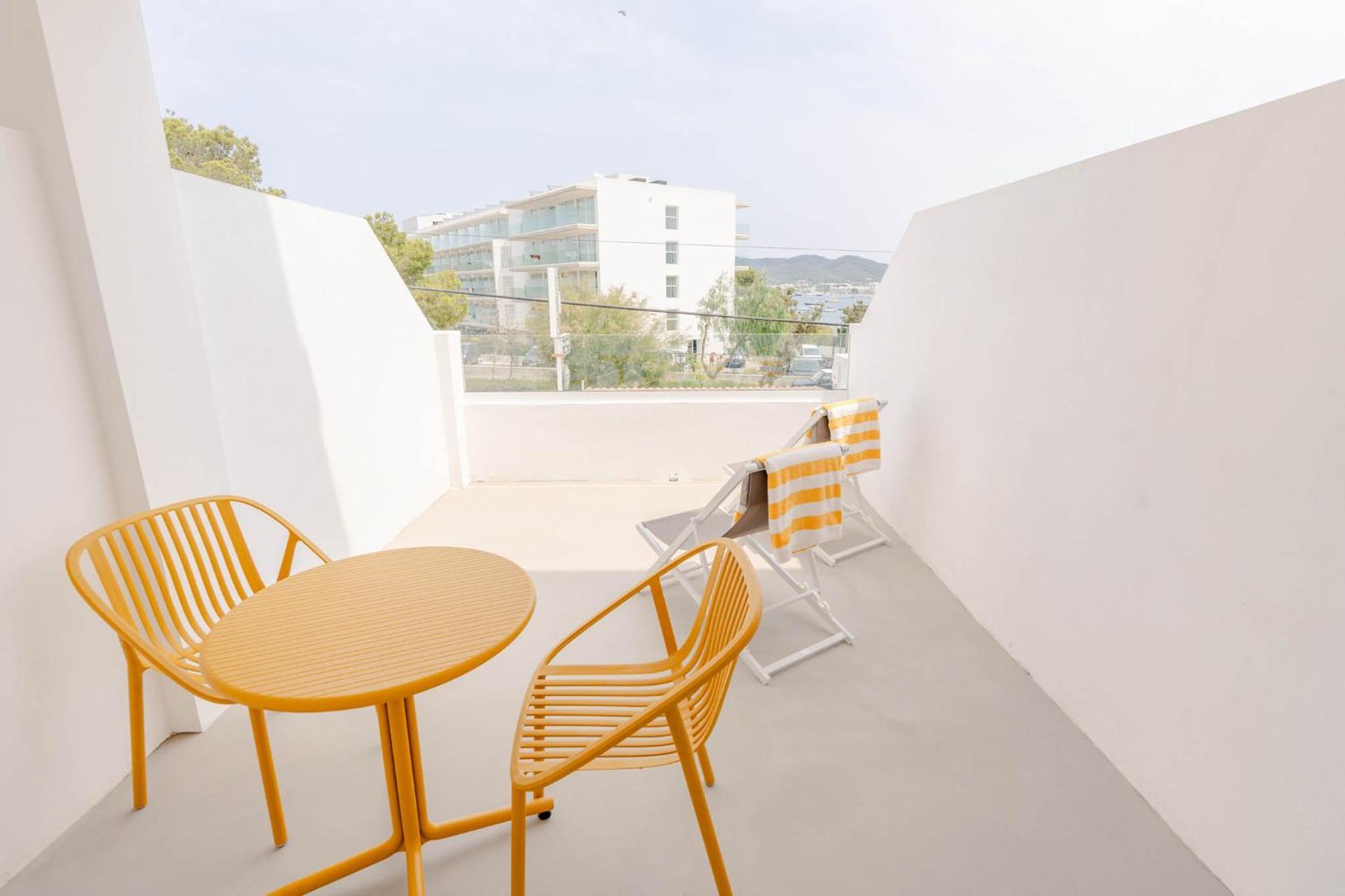 Hotel Ryans Lolas - Adults Only San Antonio Abad
